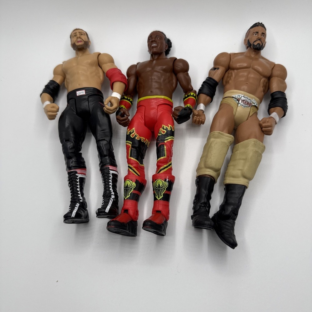 Lot Of 3 WWW Wrestlers 2011 Mattel